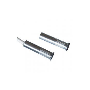 Contatto magnetico in ottone ad elevata resistenza meccanica per montaggio ad </br>incasso negli infissi. Grazie all'utilizzo di potenti magneti alle terre rare la</br> parte magnetica ha una lunghezza molto ridotta per poter essere montata su </br>serramenti a bassa sezione. Adatto per il montaggio su infissi di alluminio, </br>legno, PVC e in genere infissi di materiale non ferromagnetico (il montaggio su </br>infissi in ferro riduce sensibilmente la distanza di intervento). Viene montato </br>a pressione in un foro di 8 mm di diametro. La parte reed contiene una ampolla </br>reed incapsulata ermeticamente con resina poliuretanica insieme ad un loop di </br>tamper per ridurre le possibilità di effrazione. Disponibili versioni con </br>contatto NC, con contatto NC-NA (in scambio) e con cavo di diverse lunghezze. La</br> connessione è a 4 fili (2 fili contatto NC con magnete vicino e 2 fili per </br>tamper) o a 5 fili nel caso di ampolla in scambio (3 fili contatti ampolla  2 </br>fili per tamper). Con l'apposito kit, a richiesta, è possibile l'installazione a</br> vista.</br>