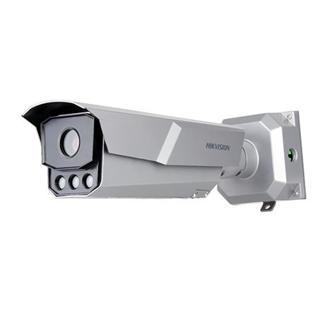 Risoluzione 2MP 1920x1080, Frame Rate 60 Fps, Sensore 1/1.8" progressive scan </br>CMOS, OCR ANPR a bordo, Velocità massima 165 km/h. Ottica Motorizzata 832 mm, </br>COPERTURA 1 corsia. Compressioni video: H.265/H.264, Streaming 2, Portata IR 100</br> m, Slot microSD/SDHC/SDXC fino a 128 GB (non inclusa), WDR 120 dB, </br>Ingressi/Uscite Allarme 1/1, relè 2, RS485 1,Ingressi/Uscite Audio 1/1, WIEGAND.</br> Temperatura di esercizio -30 °C  70 °C. Alimentazione 24 Vcc - POE. Grado di </br>protezione IP67, IK10, NEMA 4X.</br></br>