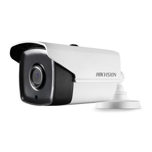 Telecamera Bullet Turbo HD-TVI 10800P PoC.af di tipo Day&Night con filtro IR </br>meccanico, WDR 120dB, in contenitore per esterno IP67, IR EXIR 2.0 sino a 40m, </br>sensore CMOS 2MP a scansione progressiva, sensibilità 0.003 Lux F1.2, con AGC </br>attivo, shutte 1/25s a 1/50000s ottica fissa 3.6mm.</br></br>Con la nuova tecnologia Power over Coax, introdotta nella linea analogica di </br>telecamere, l'alimentazione viene fornita direttamente dal DVR sul cavo </br>coassiale fino a 200 metri di distanza Grazie alla nuova tecnologia PoC, viene </br>meno la necessità di stendere cavi e predisporre prese separate: l'installazione</br> diventa quindi estremamente rapida ed economica, una soluzione plug & play e </br>user-friendly che non richiede alcuna configurazione particolare a livello </br>impiantistico. Oltre a disporre di tecnologia PoC, le telecamere della serie D9</br>offrono una risoluzione fino a 2MP ed un frame rate di 25fps. La tecnologia </br>Ultra Low Light di cui sono dotate garantisce un'eccellente visione a colori </br>anche in situazioni di scarsa luminosità. I LED EXIR 2.0 in dotazione permettono</br> riprese nitide e dettagliate fino a 40 metri.</br></br>