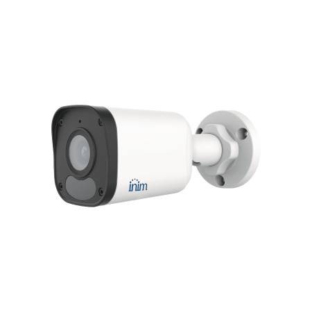 <strong>TELECAMERA IP 4MP CON OTTICA FISSA</strong></br></br>Le telecamere IP della serie Lite InVista, sia nel modello minidome che bullet, </br>supportano una risoluzione di 4MP e un'ottica fissa di 2,8mm. Queste </br>caratteristiche le rendono la scelta ideale per installazioni interne ed esterne</br> in contesti residenziali o commerciali. Le dimensioni ridotte permettono un </br>posizionamento discreto, senza compromettere le prestazioni. Le funzioni di </br>analisi video integrate, Cross Line Detection e Intrusion Detection, consentono </br>di definire fino a 4 linee virtuali e 4 aree di intrusione, generando allarmi in</br> caso di rilevazione di corpi umani. Le telecamere sono compatibili con tutti </br>gli NVR Inim che supportano la videoverifica InVista.</br></br><strong>Specifiche tecniche:</strong> CB40FS</br></br><strong>Risoluzione:</strong> 4 MP</br></br><strong>Sensore:</strong> 1/3", progressive scan, CMOS</br></br><strong>Illuminazione minima:</strong> 0.003 lux ( F1.6, AGC ON). 0 lux with IR</br></br><strong>Ottica:</strong> 2.8 mm</br></br><strong>Compressione video:</strong> Ultra 265, H.265, H.264, MJPEG</br></br><strong>Video stream:</strong> Doppio stream</br></br><strong>Portata IR LED:</strong> Fino a 50 m, Smart IR</br></br><strong>WDR:</strong> True 120 dB</br></br><strong>Eventi Base:</strong> Motion Detection, Ultra Motion Detection, </br>Tampering Alarm, Audio Detection</br></br><strong>Intelligent Detection:</strong> Smart Functions: Cross line, Intrusion </br>(basati su Human Body Detection)</br></br><strong>Edge storage:</strong> Micro SD fino a 256 GB</br></br><strong>Audio:</strong> Microfono integrato</br></br><strong>Network:</strong> 1 porta RJ45 10M/100M Base-TX Ethernet</br></br><strong>Protezione:</strong> IP67</br></br><strong>Compliant:</strong> ONVIF (Profilo S) - NDAA</br></br><strong>Alimentazione:</strong> 12Vcc o PoE</br></br>