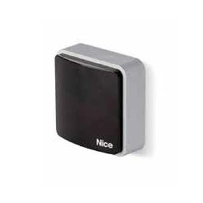 Coppia di fotocellule large da esterno per collegamento via NICE BLUEBUS.</br></br>
