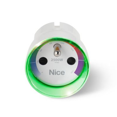 Plug-Control è una presa intelligente, gestibile da remoto, disponibile nelle </br>versioni tipo E e tipo F.</br>Plug-Control è una spina intelligente per dispositivi elettrici che misura il </br>consumo energetico e consente il comando a distanza di qualsiasi dispositivo </br>(secondo il principio on-off), con potenza fino a 2,5 kW.</br>L'anello a LED incorporato segnala con un colore dedicato il livello di consumo </br>istantaneo dell'energia elettrica.</br>Plug-Control, compatibile con la maggior parte dei dispositivi alimentati con </br>presa elettrica, è il più smart dei dispositivi universali per la casa </br>intelligente: la spina più piccola del mercato, con un design moderno e </br>accattivante, per controllare qualsiasi dispositivo.</br>
