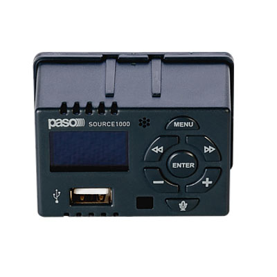 SOURCE1000 dispone di un sintonizzatore radio FM, di una porta USB (solo per </br>lettura di fi le musicali da una memoria di massa tipo pendrive USB - con fi le </br>system FAT16 o FAT32 max. cap. 16GB), ricevitore Bluetooth per lo streaming </br>audio da dispositivo mobile (smartphone, tablet, etc.), da due ingressi audio </br>ausiliari stereo per collegare ulteriori sorgenti audio esterne, da un'uscita </br>audio preamplifi cata stereo e da un'uscita preamplifi cata monofonica </br>bilanciata.</br>Dispone inoltre di un ingresso microfonico bilanciato, per il collegamento ad </br>una base microfonica per annunci a vivavoce con priorità sulla musica di </br>sottofondo.</br>L'attivazione di questo ingresso avviene tramite contatto di precedenza. Il </br>modulo multisorgente è disponibile in colore nero (SOURCE1000-B) e bianco </br>(SOURCE1000-W).</br>CARATTERISTICHE FUNZIONALI:</br>- Display OLED.</br>- Lettore USB di fi le audio (MP3, WMA, AAC).</br>- Bluetooth con controllo della riproduzione (play/pausa, avanti/indietro </br>traccia).</br>- Radio FM con RDS, 6 frequenze memorizzabili.</br>- Equalizzatore grafi co a 3 Bande HIGH MID LOW.</br>- Doppio ingresso AUX per sorgenti locali (es. TV, CD, PC, Sky...).</br>- Funzione di accensione e/o spegnimento automatica in base alla presenza di </br>segnale nell'ingresso AUX1/AUX2.</br>- Ingresso bilanciato per base microfonica.</br>- Uscita audio bilanciata Mono.</br>- Uscita audio stereo.</br>- Schermata standby selezionabile.</br>- Orologio e sveglia (funzione di timer programmabile per accensione e/o </br>spegnimento automatici).</br>- Compatibile con sistemi d'evacuazione all-in-one PAW4500-VES, PAW5500-VES e </br>PAW51K-VES.</br>