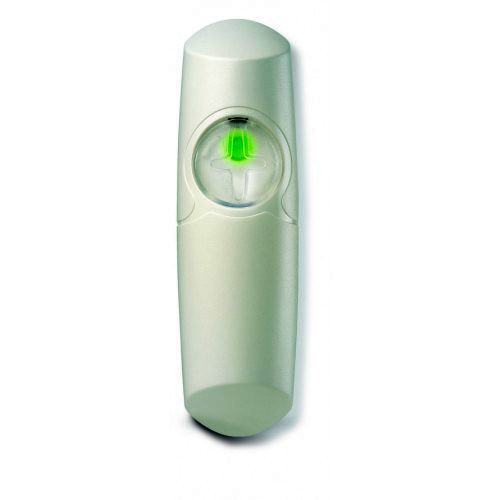 Rivelatore Sismico</br>Controllato da microprocessore.</br>Sensore piezoelettrico incapsulato.</br>LED tricolore con indicazioni di troppo sensibile" e poco sensibile" per</br>calibrare accuratamente il sensore.</br>Funzione memoria di allarme.</br>Montaggio su cornici, infissi, stipiti o vetro, orizzontalmente o verticalmente.</br>Potenziometro di regolazione sensibilità a doppio stadio.</br>Protezione contro la manomissione del coperchio.</br>