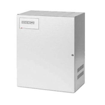 Alimentatore lineare in box metallico verniciato con trasformatore toroidale </br>13,8 Vcc, 3,5A. Ingresso 230 Vca. 1 uscita per ricarica batteria e 3 uscite </br>indipendenti. Certificato EN 50131-6 grado 3. Amperometro a LED con indicazione </br>di sovraccarico. Batteria allocabile max 1 da 38 Ah. Box 310x373x175 mm. </br>certificato IMQ</br>