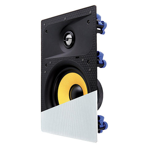 Diffusore rettangolare, 2 vie da incasso, HI-FI, Frameless</br>Woofer 16,5 cm - Tweeter da 2,5 cm a cupola, in seta, magnete neodimio.</br>Potenza 3,75/7,5/15W RMS - 30W peak</br>Tensione trasformatore 100V</br>Risposta in frequenza 60-20000 Hz - Sensibilità 90 dB</br>Angolo di dispersione 120° (V/O)</br>Dimensioni (LxHxP) 205x300x90 mm</br>Foro da incasso (LxH) 186x280 mm</br>Peso 1,7 Kg</br>Colore bianco RAL 9016, verniciabile (vedi Vivaldi Ulisse GIADA16TF.R).</br>Temperatura di lavoro da -20° a 65°</br></br>Incasso su cartongesso: non servono accessori</br>Incasso su muratura: tramite Vivaldi Ulisse SR2</br>