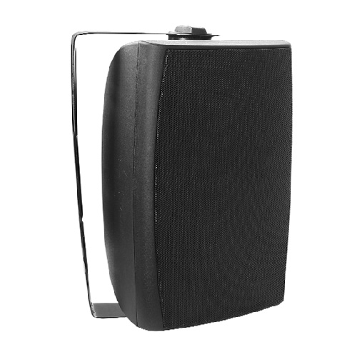 Proiettore di suono in versione HiFi, 2 vie, Hi-Fi, IP32, certificato EN60849 </br>EN54-24 nr di certificazione 0068-CPR-017/2016.</br>Fornito con staffa per fissaggio a parete.</br>Woofer 10 cm</br>Tweeter 2,5 cm.</br>Membrana in mylar.</br>Angolo di dispersione 90°Vx90°O (120° fino a 3 Khz).</br>Potenza nominale a 100V: 1,25/2,5/5/10W. 20W peak, max 104dB.</br>Potenza 8 O: 30W RMS, 60W musicali.</br>Amplificazione consigliata da 10 a 30W RMS.</br>Impedenza 8 O - 100V selezionabile.</br>Risposta in frequenza 80-20000 Hz -10dB</br>Sensibilità 91dB</br>Max output level / full power 101 dB.</br>Dimensioni (LxHxP) senza staffa 151x215x130 mm.</br>Dimensioni (LxHxP) con staffa 151x245x163 mm.</br>Peso 1,9 Kg.</br>Cabinet ABS V0, staffa e griglia in acciaio zincato verniciato.</br>Colori disponibili nero RAL9005.</br>Temperatura di lavoro da 20° a 80°.</br>